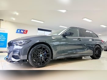 Used BMW 3 Series 2021 for sale - 77031134: Photo