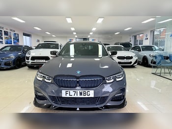 Used BMW 3 Series 2021 for sale - 77031134: Photo