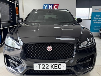 Used Jaguar F-Pace 2017 for sale - 78658643: Photo