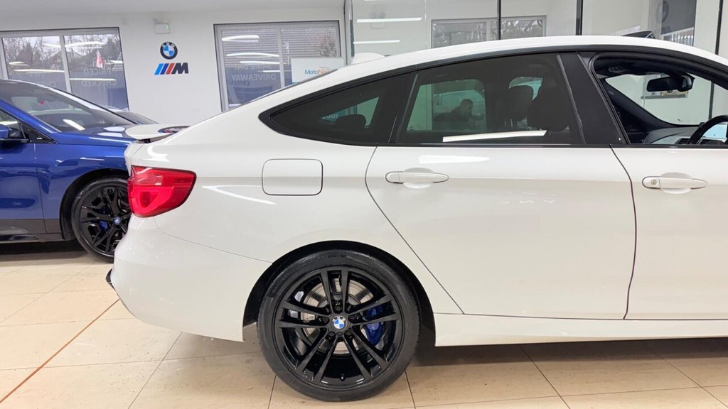 Used BMW 3 Series 2017 for sale - 77341786: Photo 47