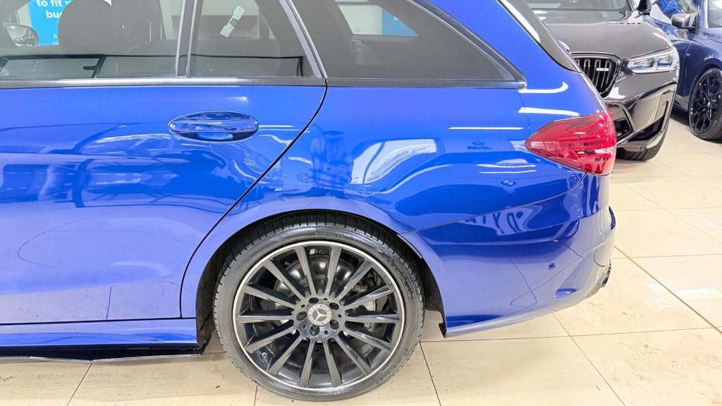 Used Mercedes-Benz C Class 2020 for sale - 76950559: Photo 12