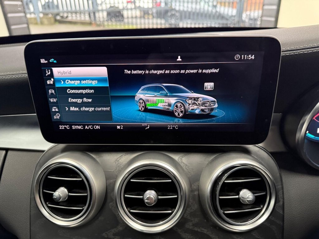 Used Mercedes-Benz C Class 2020 for sale - 76950559: Photo 33