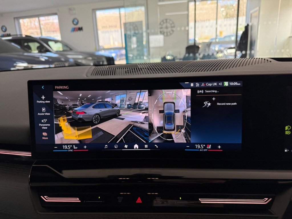 Used BMW 5 Series 2024 for sale - 77920592: Photo 17