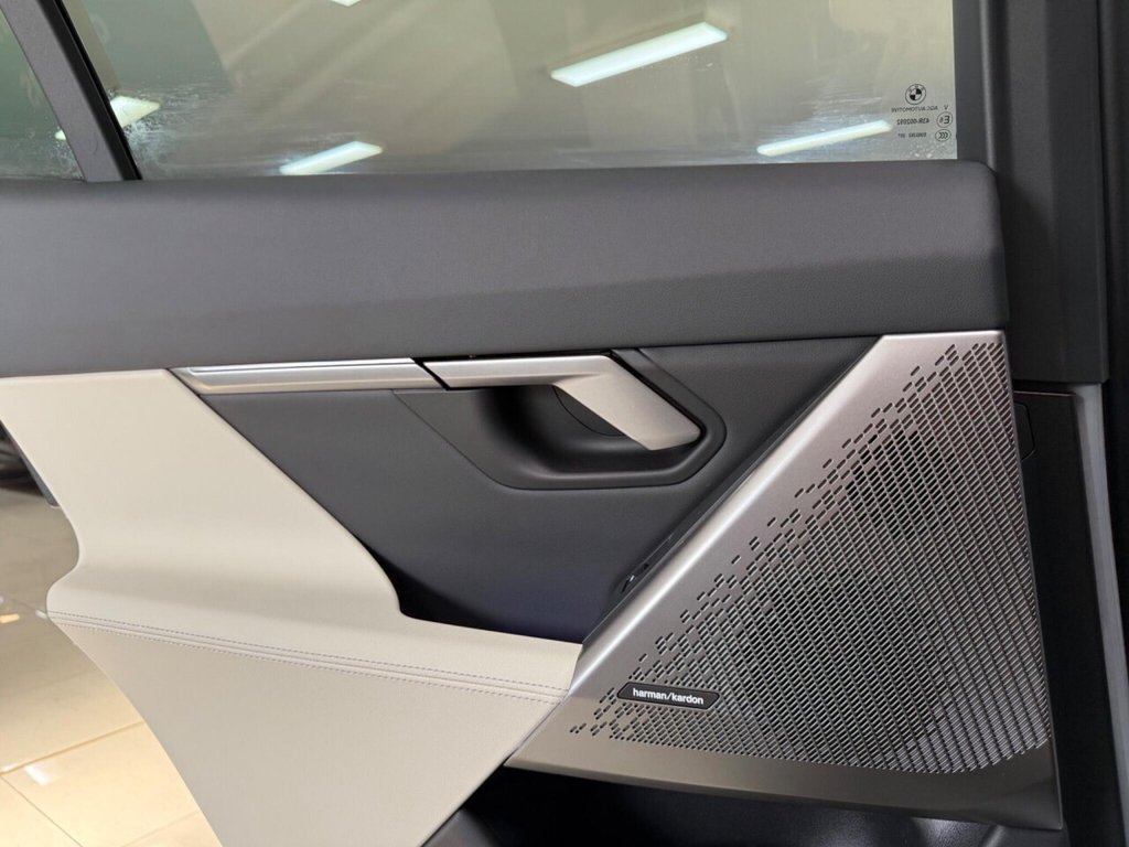 Used BMW 5 Series 2024 for sale - 77920592: Photo 48