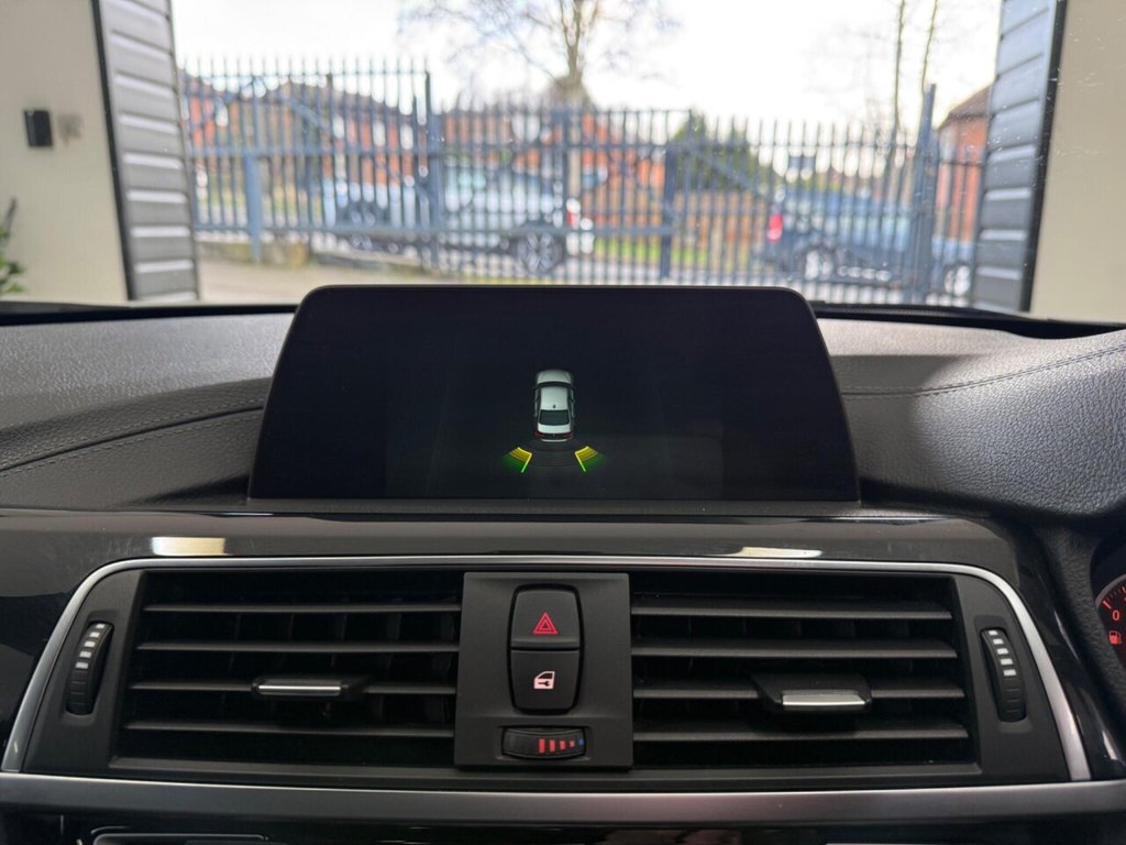 Used BMW 3 Series 2018 for sale - 77642814: Photo 14