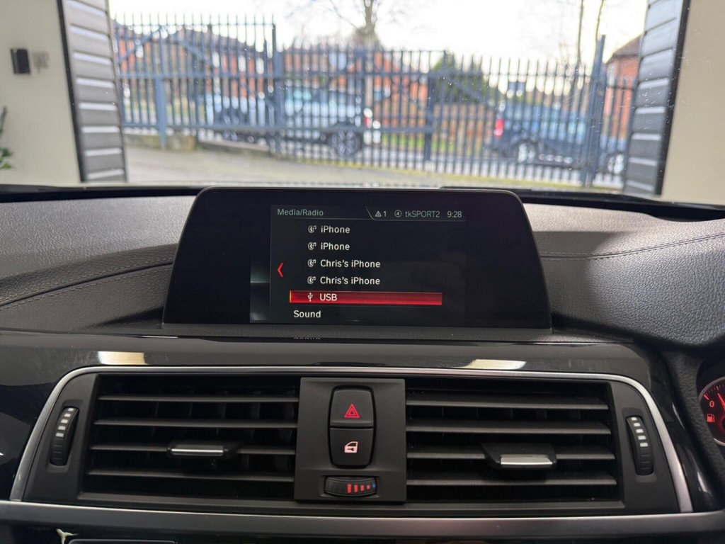 Used BMW 3 Series 2018 for sale - 77642814: Photo 18