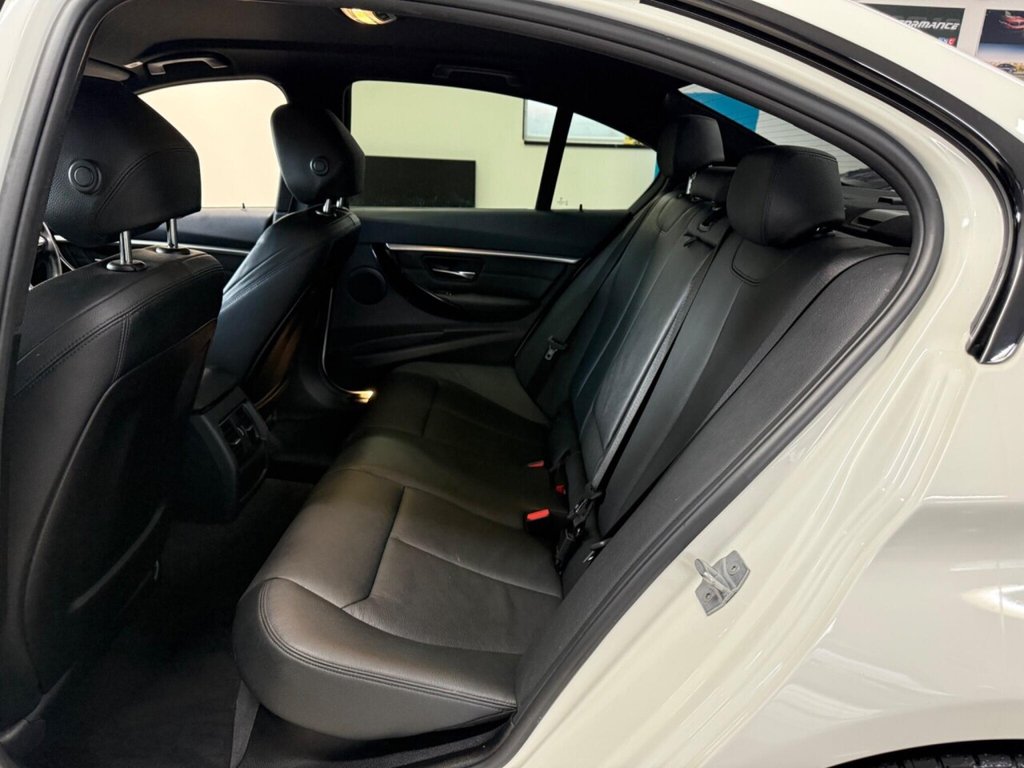 Used BMW 3 Series 2018 for sale - 77642814: Photo 28