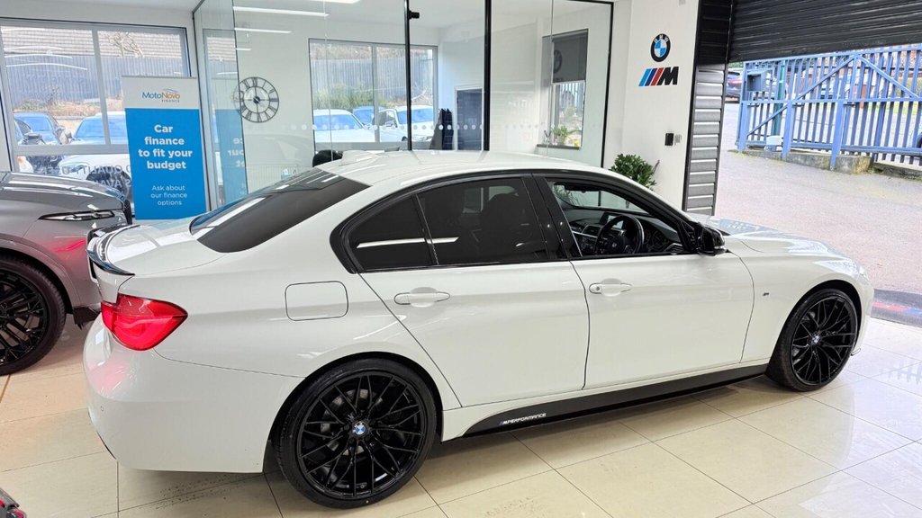 Used BMW 3 Series 2018 for sale - 77642814: Photo 35