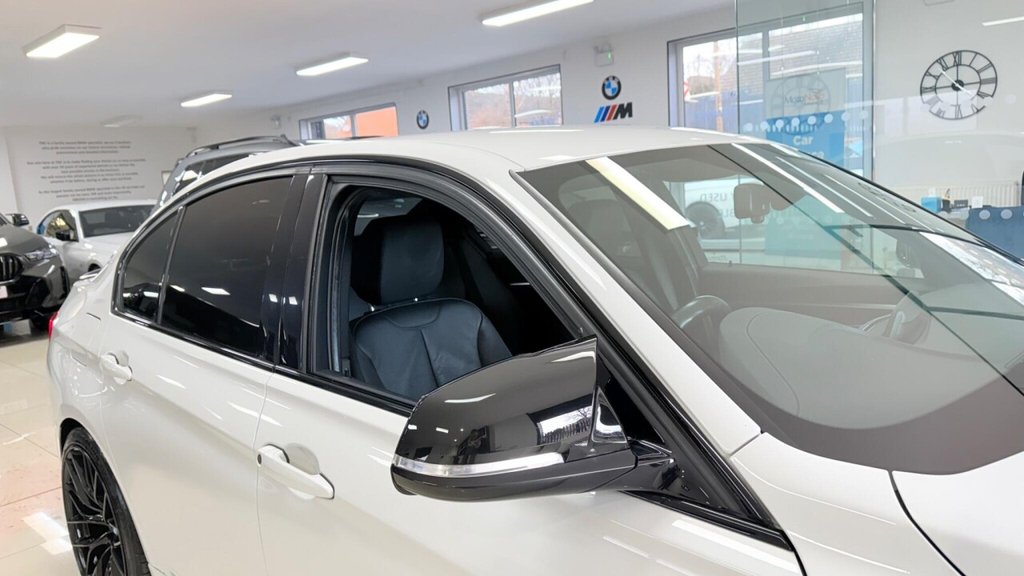 Used BMW 3 Series 2018 for sale - 77642814: Photo 37