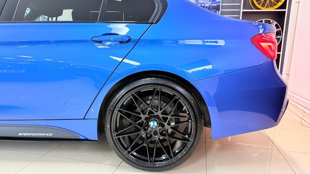 Used BMW 3 Series 2018 for sale - 77720169: Photo 35