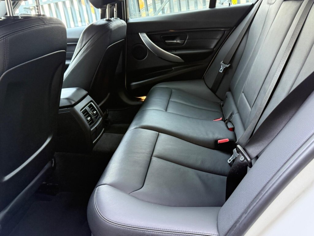 Used BMW 3 Series 2018 for sale - 77952828: Photo 18