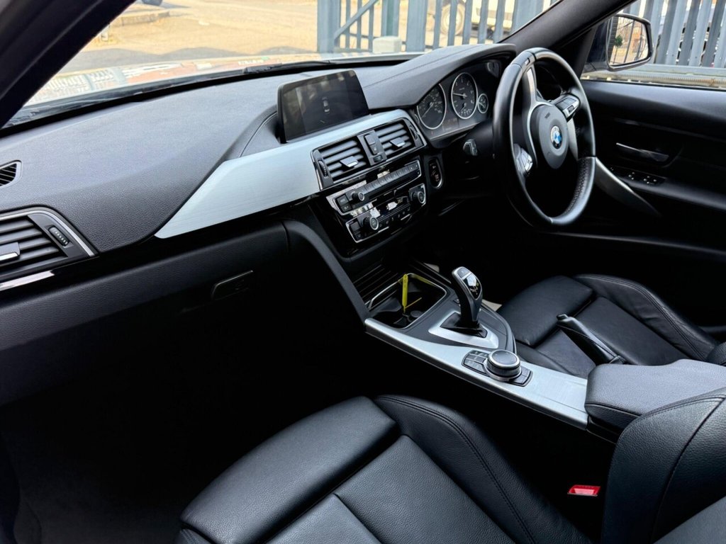 Used BMW 3 Series 2018 for sale - 77952828: Photo 19