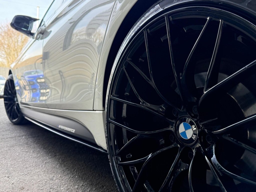 Used BMW 3 Series 2018 for sale - 77952828: Photo 21