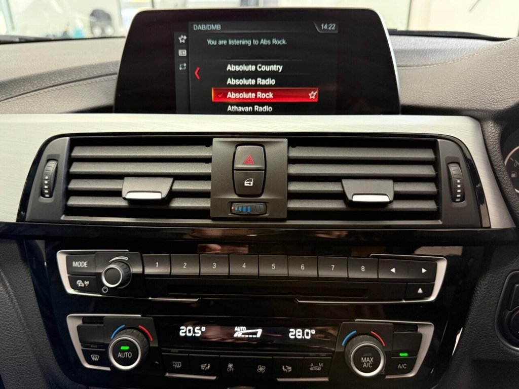 Used BMW 3 Series 2018 for sale - 77952828: Photo 39