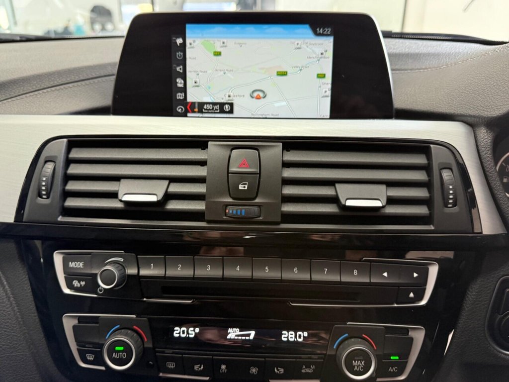 Used BMW 3 Series 2018 for sale - 77952828: Photo 40