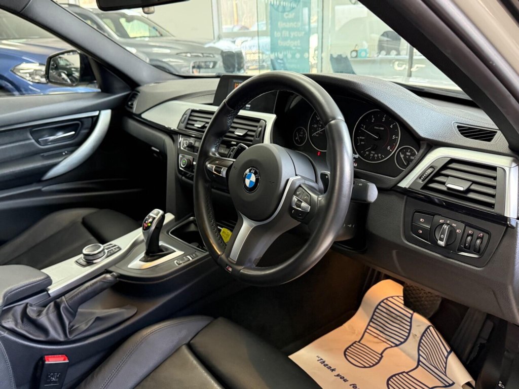 Used BMW 3 Series 2018 for sale - 77952828: Photo 45