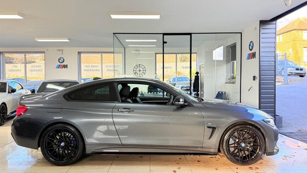 Used BMW 4 Series 2017 for sale - 76910257: Photo 40