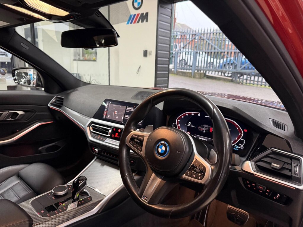Used BMW 3 Series 2022 for sale - 77342072: Photo 32