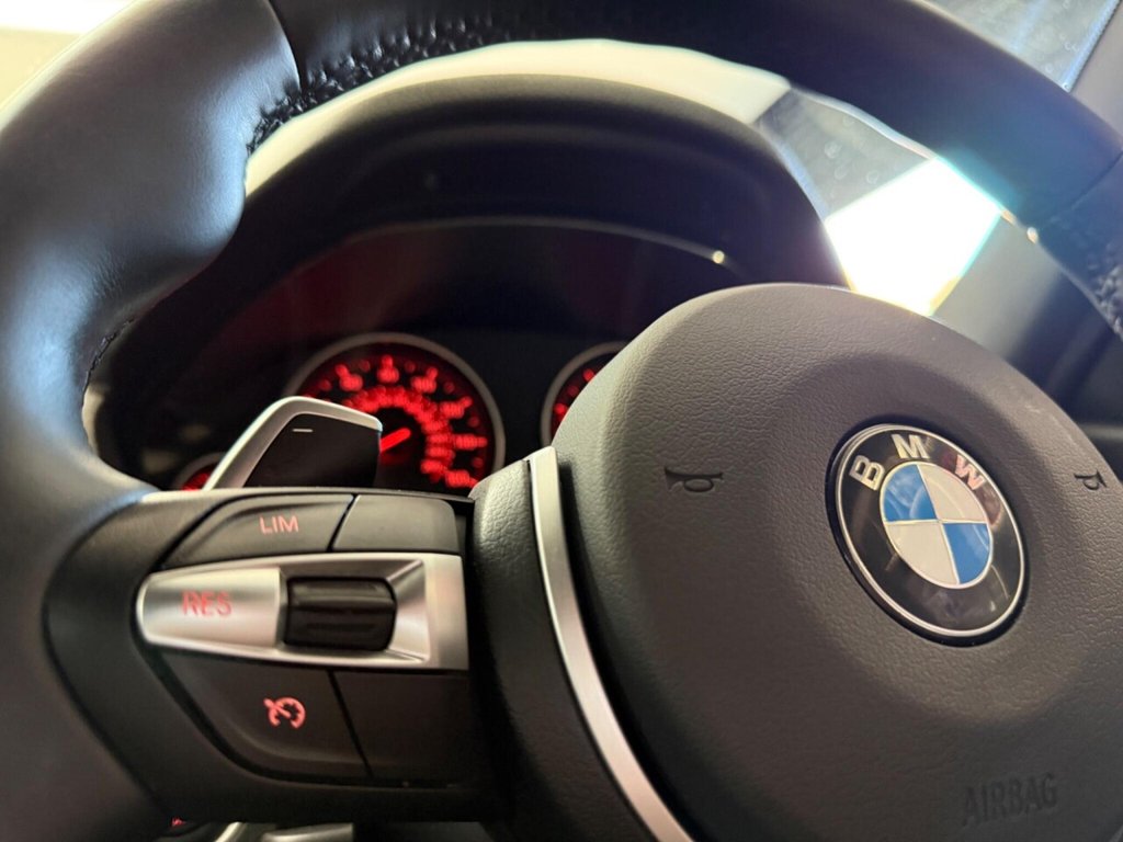 Used BMW 3 Series 2017 for sale - 77748790: Photo 23