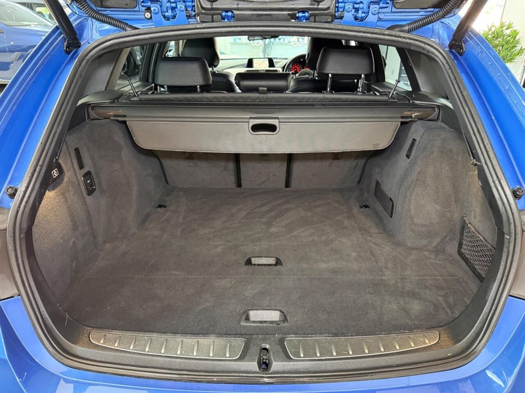 Used BMW 3 Series 2017 for sale - 77748790: Photo 27