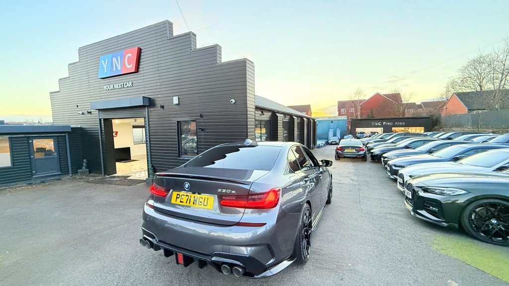 Used BMW 3 Series 2021 for sale - 76910015: Photo 1