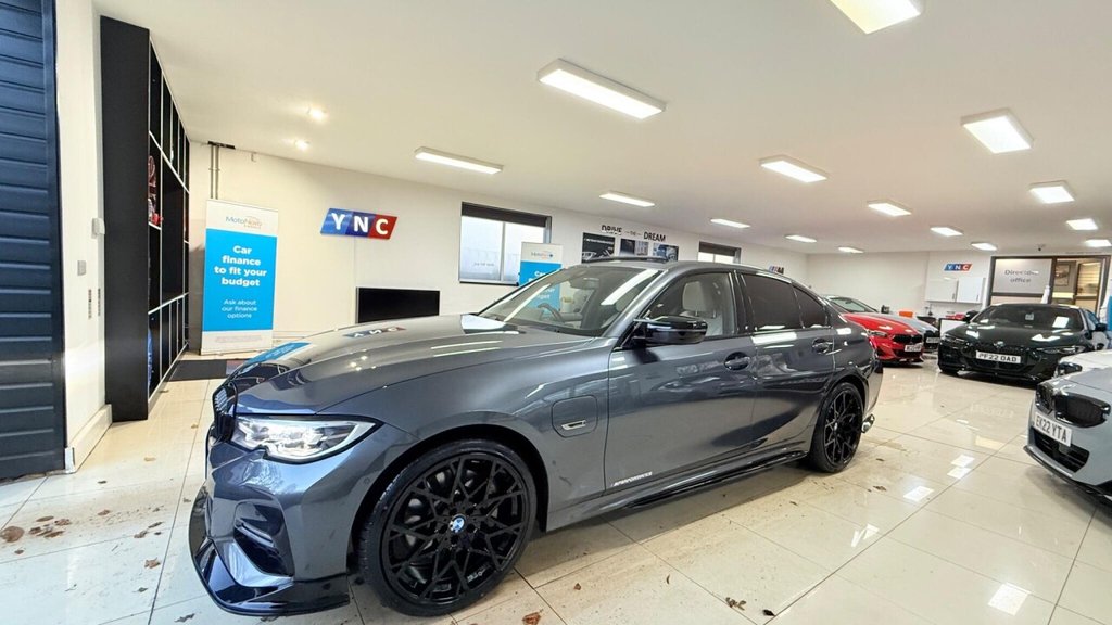 Used BMW 3 Series 2021 for sale - 76910015: Photo 12