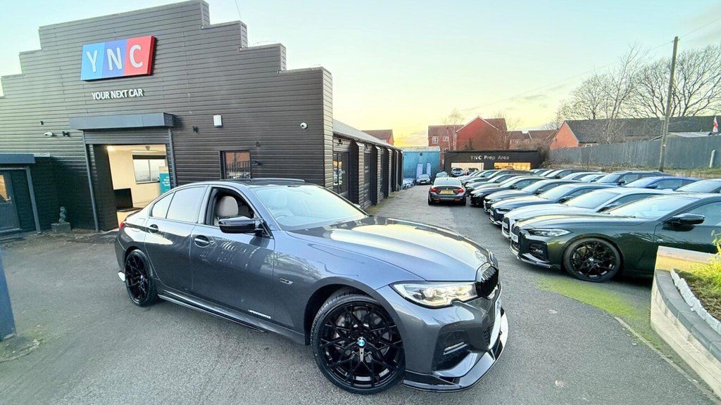 Used BMW 3 Series 2021 for sale - 76910015: Photo 2