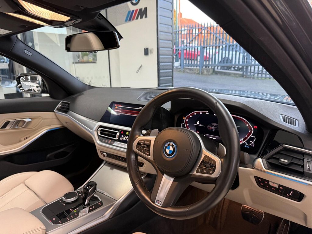 Used BMW 3 Series 2021 for sale - 76910015: Photo 31