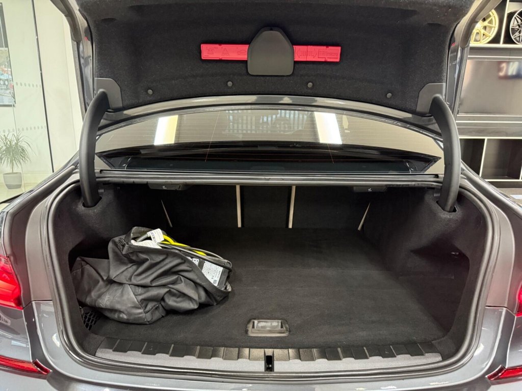 Used BMW 3 Series 2021 for sale - 76910015: Photo 33