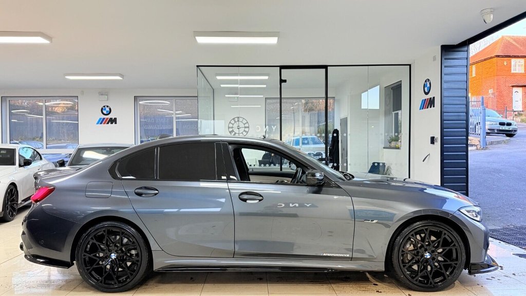 Used BMW 3 Series 2021 for sale - 76910015: Photo 44