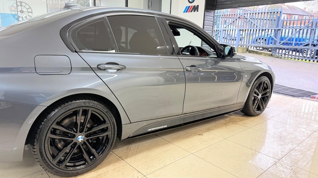 Used BMW 3 Series 2018 for sale - 77369469: Photo 10