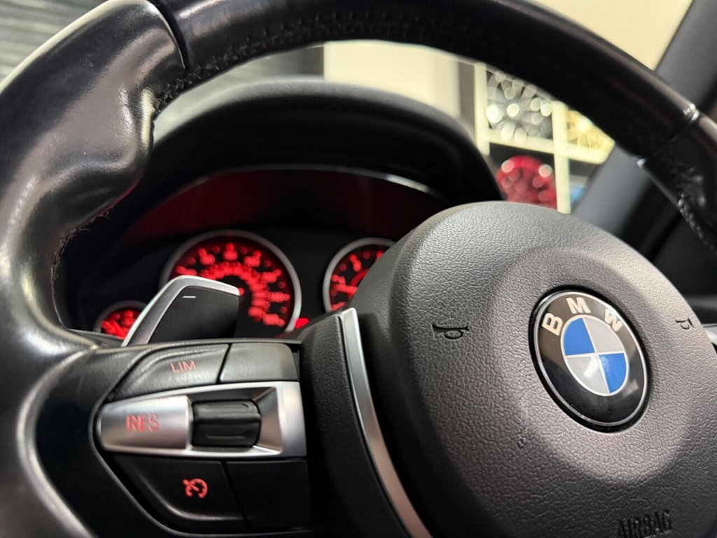 Used BMW 3 Series 2018 for sale - 77369469: Photo 23