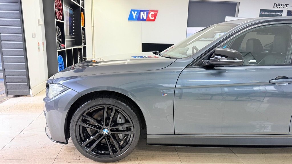 Used BMW 3 Series 2018 for sale - 77369469: Photo 32