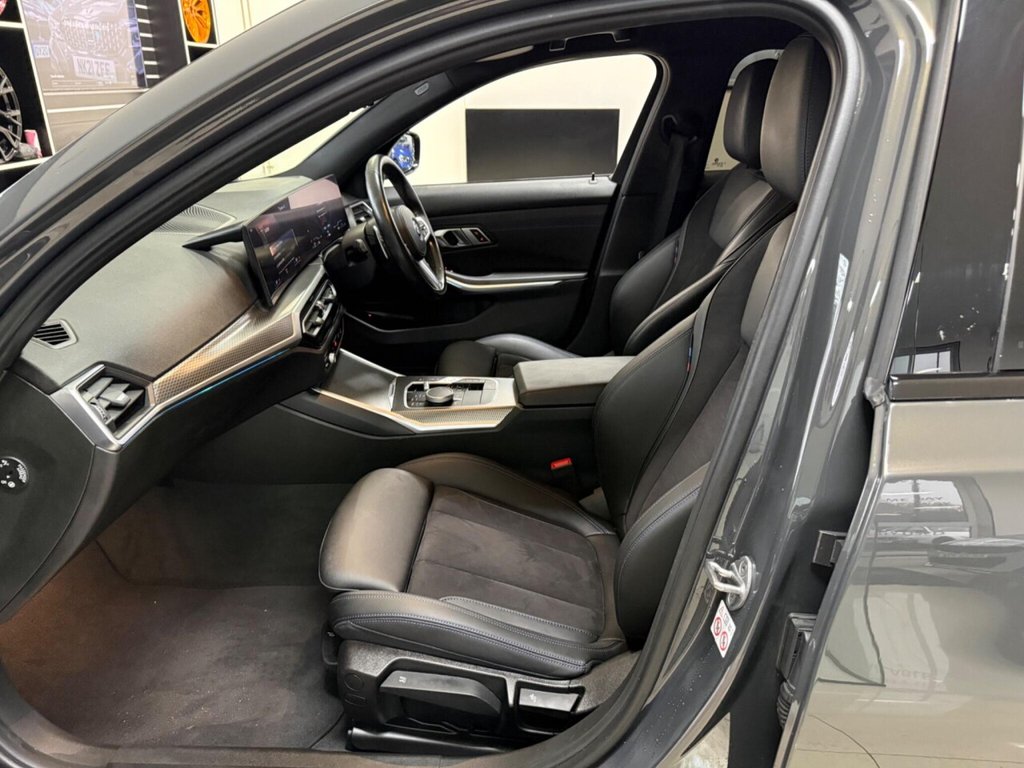 Used BMW 3 Series 2022 for sale - 77250359: Photo 32