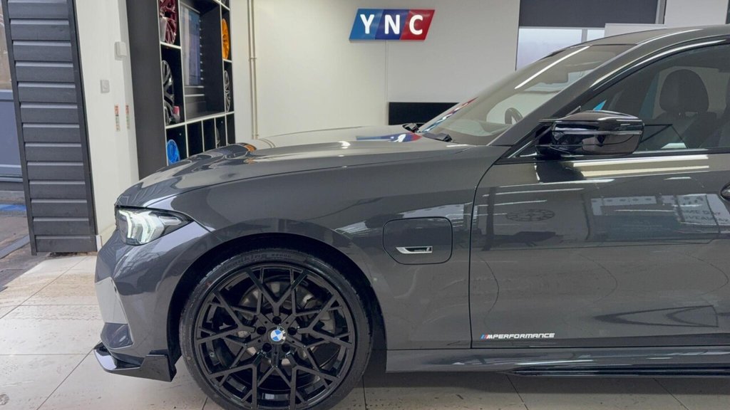 Used BMW 3 Series 2022 for sale - 77250359: Photo 34