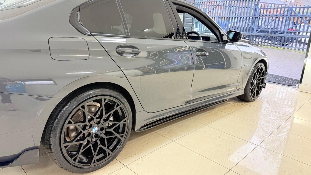 Used BMW 3 Series 2022 for sale - 77250359: Photo 48