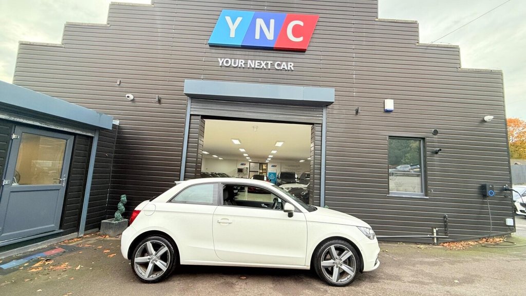 Used Audi A1 2013 for sale - 76482203: Photo 2