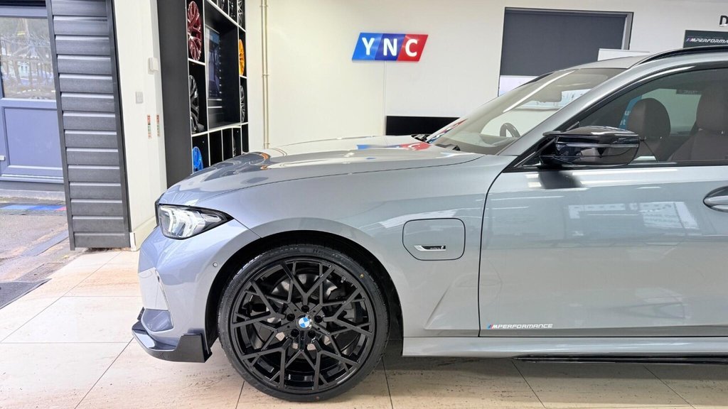 Used BMW 3 Series 2022 for sale - 77369449: Photo 43