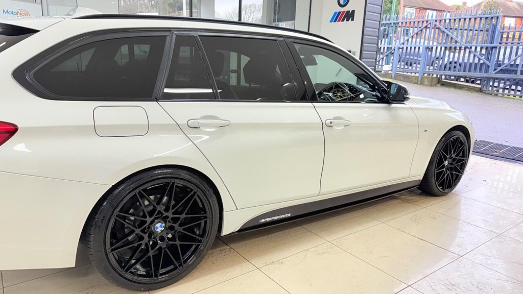 Used BMW 3 Series 2018 for sale - 77171913: Photo 13