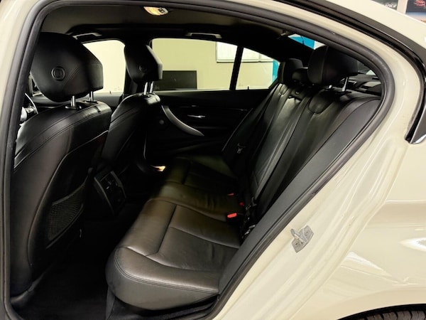 Used BMW 3 Series 2018 for sale - 76291467: Photo 27