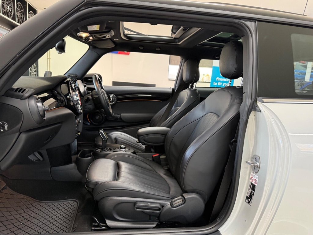 Used MINI Hatch 2021 for sale - 77356297: Photo 43