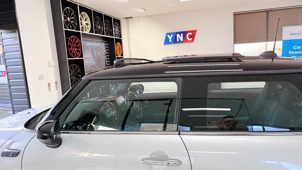 Used MINI Hatch 2021 for sale - 77356297: Photo 7