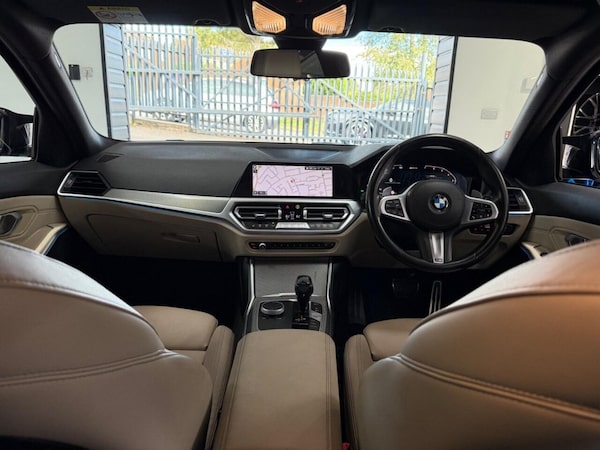 Used BMW 3 Series 2021 for sale - 76185481: Photo 12