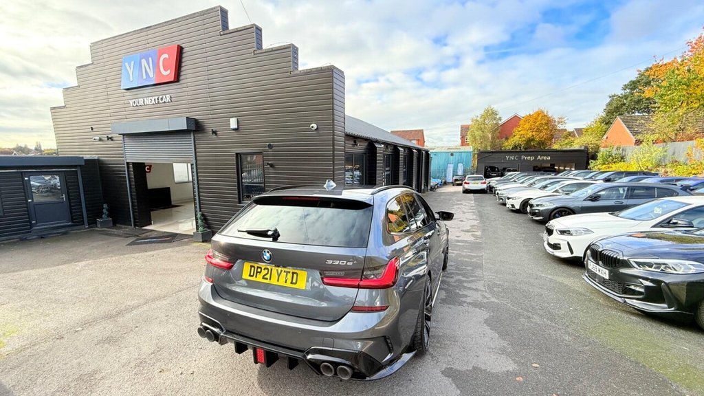 Used BMW 3 Series 2021 for sale - 76909936: Photo 2