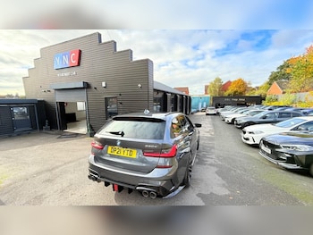 Used BMW 3 Series 2021 for sale - 76909936: Photo