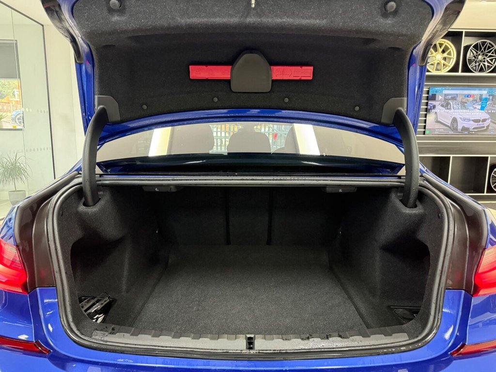 Used BMW 3 Series 2021 for sale - 77133604: Photo 29