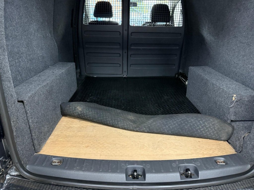 Used Volkswagen Caddy 2014 for sale - 76406925: Photo 19