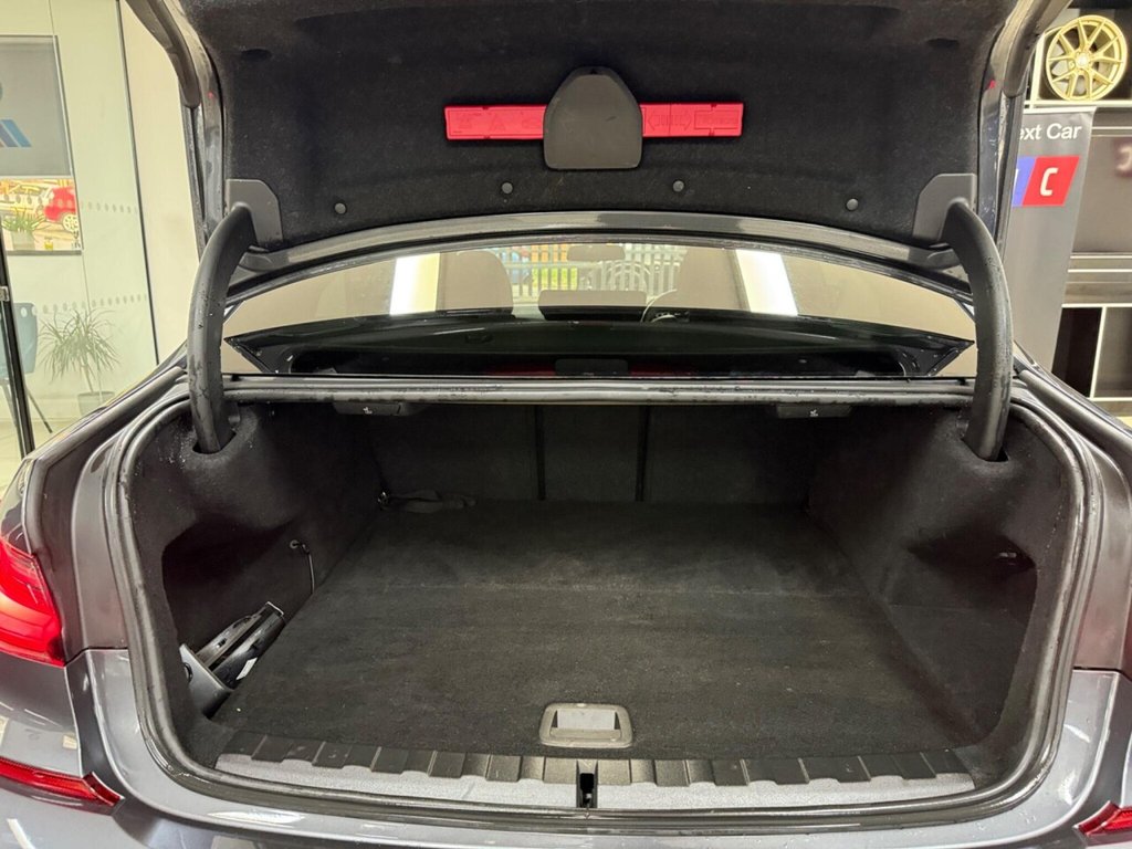 Used BMW 3 Series 2021 for sale - 76500998: Photo 36