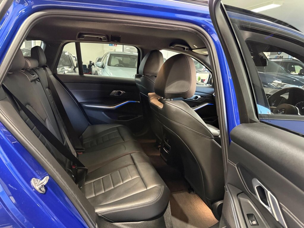 Used BMW 3 Series 2022 for sale - 77920427: Photo 27