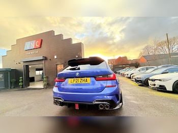 Used BMW 3 Series 2021 for sale - 77521210: Photo